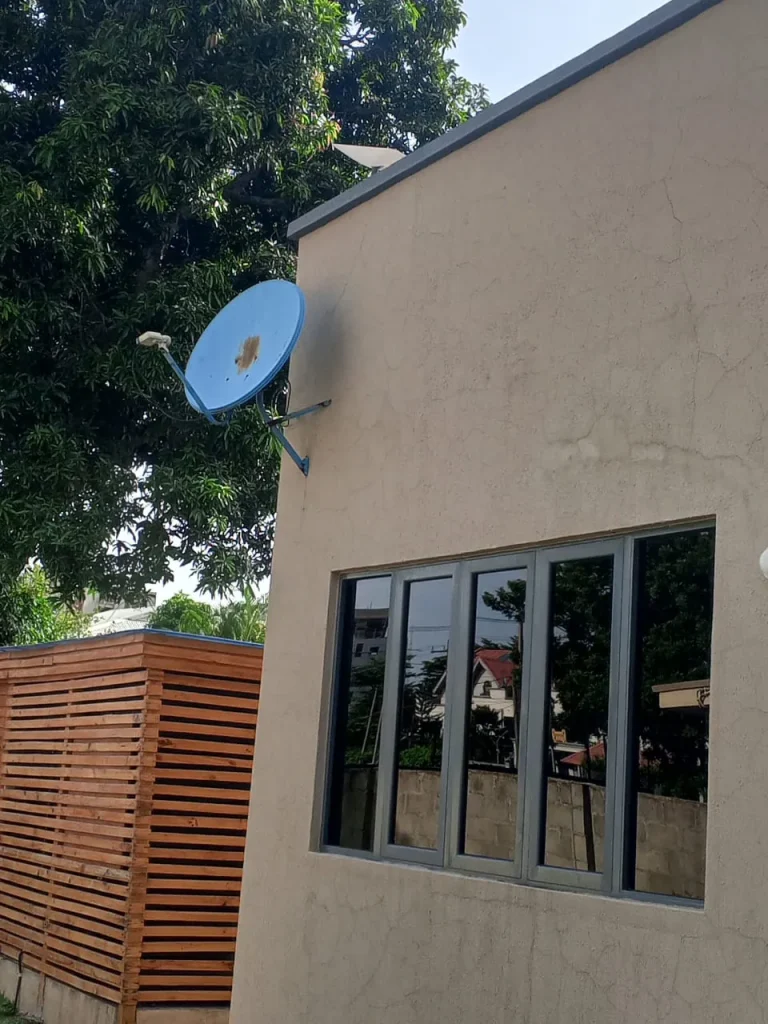 House with the flat roof section used for the Starlink dish